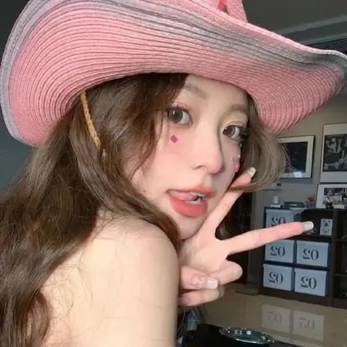 顶流女星发律师函却引出更多实锤，评论区彻底沦陷，连日来引热议
